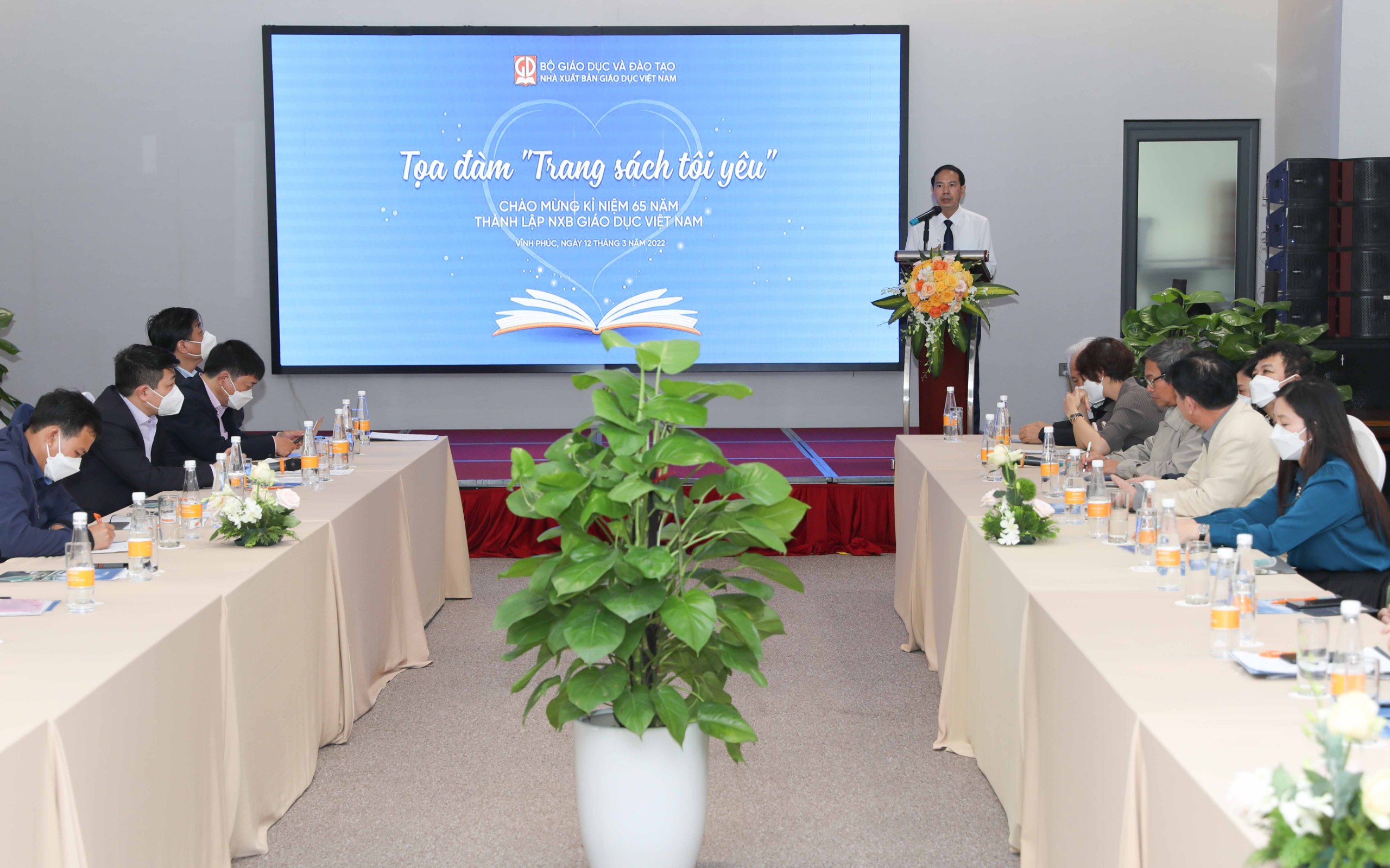 Cuộc thi sáng tác “Trang sách tôi yêu” lan toả văn hoá đọc trong cộng đồng